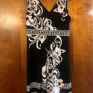 White House Black Market Black and White Sleeveless V-Neck Midi Dress
